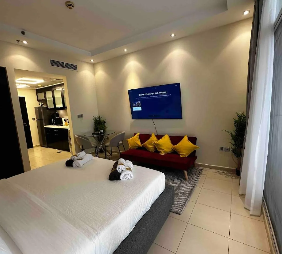 Luxury Modern Studio In Dubai Marina With Sea View