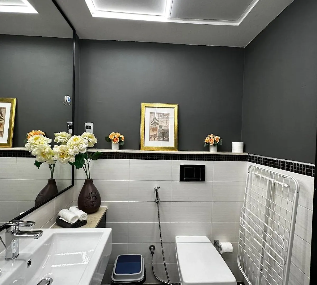 Apartment Luxury Modern Studio In Dubai Marina With Sea View United Arab Emirates